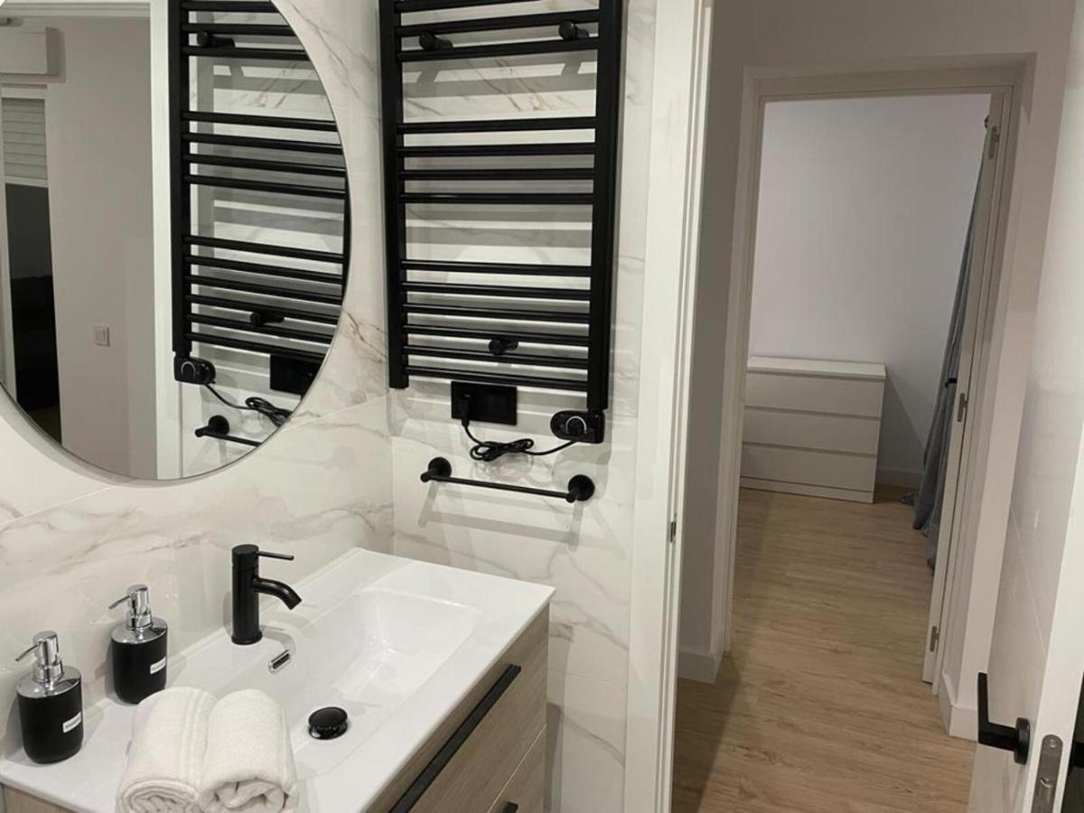 U2 Apartamento A Estrenar, Cerca De Metro Madrid Eksteriør bilde